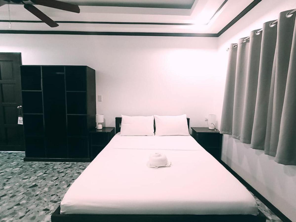 Hotel Oasis Port Barton San Vicente  Ngoại thất bức ảnh