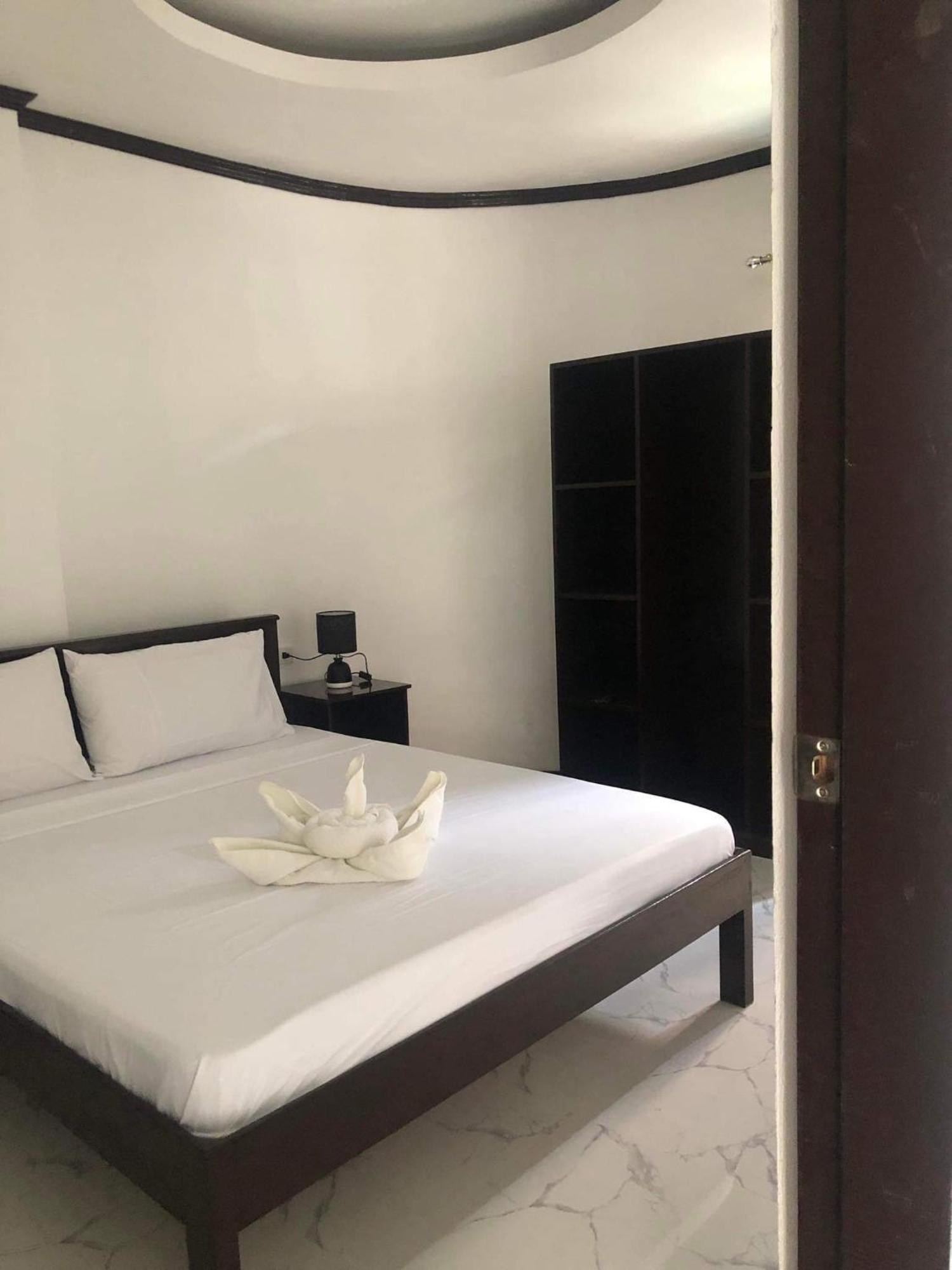 Hotel Oasis Port Barton San Vicente  Phòng bức ảnh